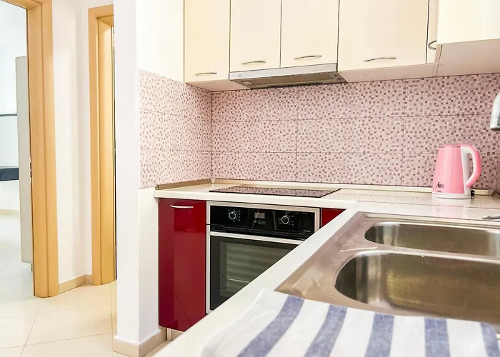 Velvet Horizon Retreat H13 Apartment