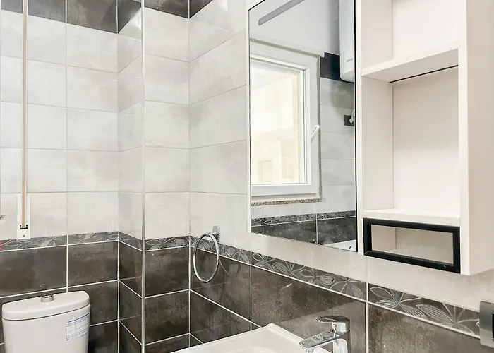 Velvet Horizon Retreat H13 Apartment