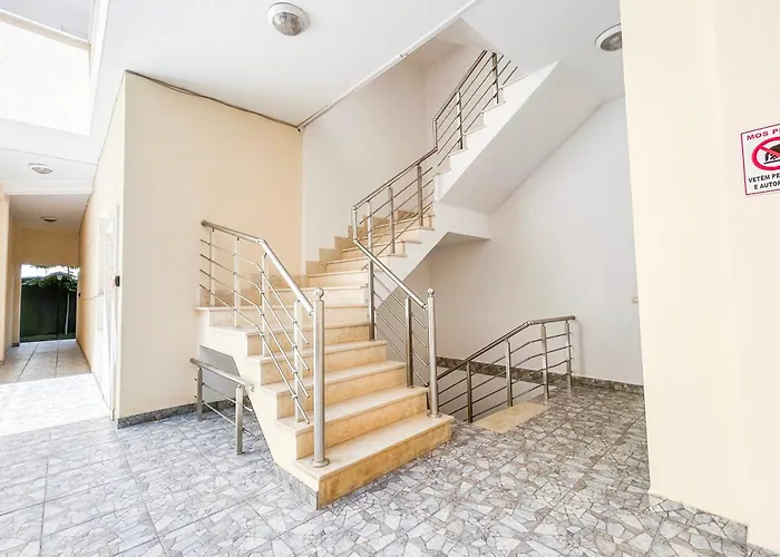 Velvet Horizon Retreat H13 Apartment